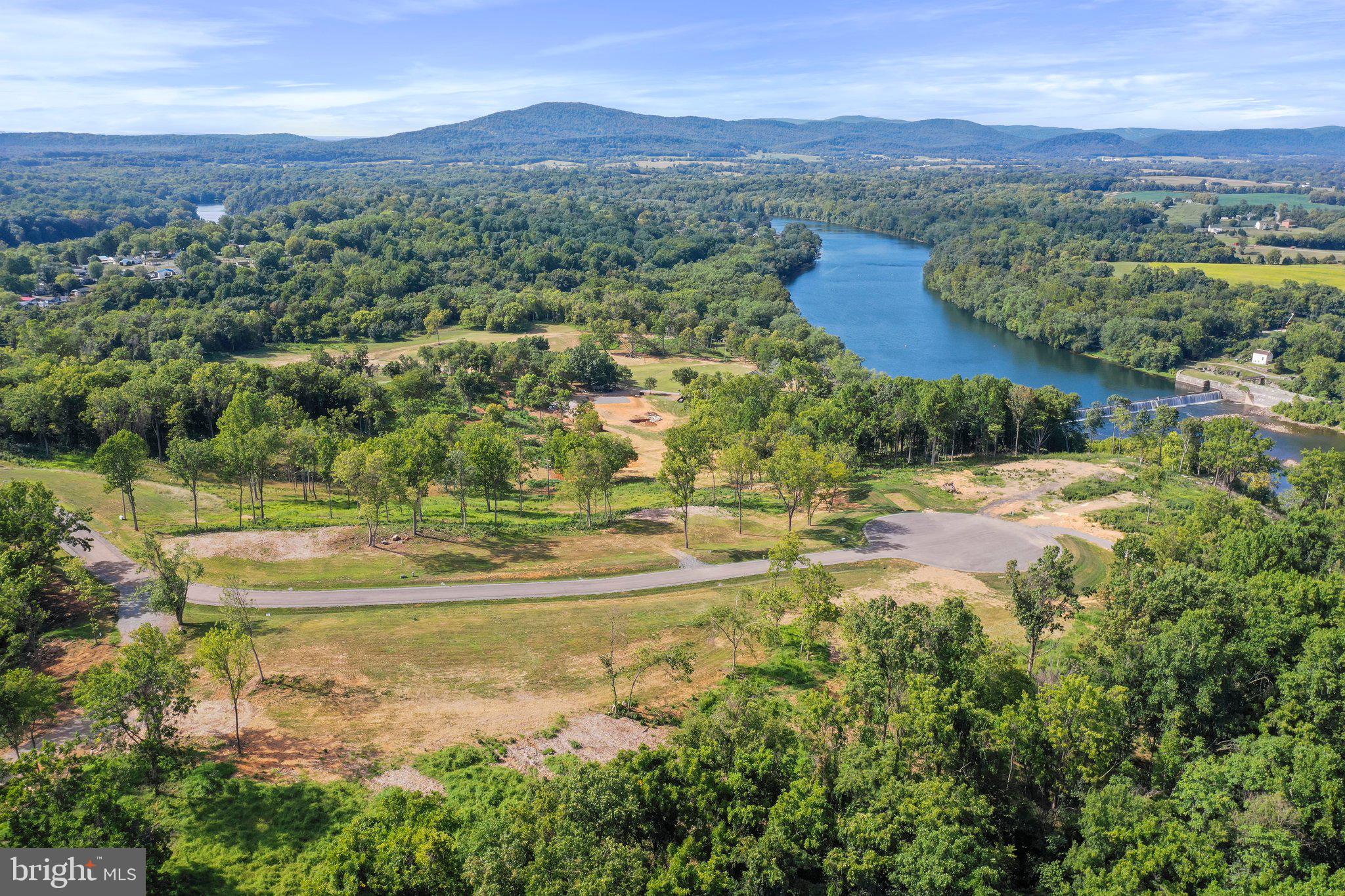2 Bella Vista Falling Waters, WV 25419 - Photo 17 of 37