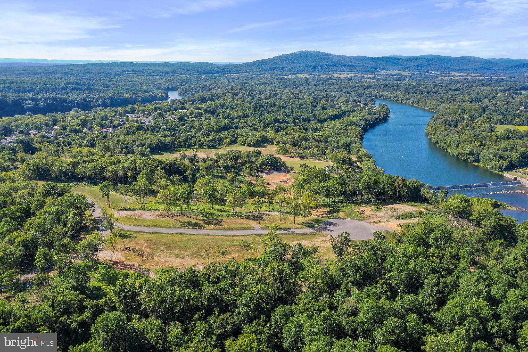 2 Bella Vista Falling Waters, WV 25419 - Photo 26 of 37