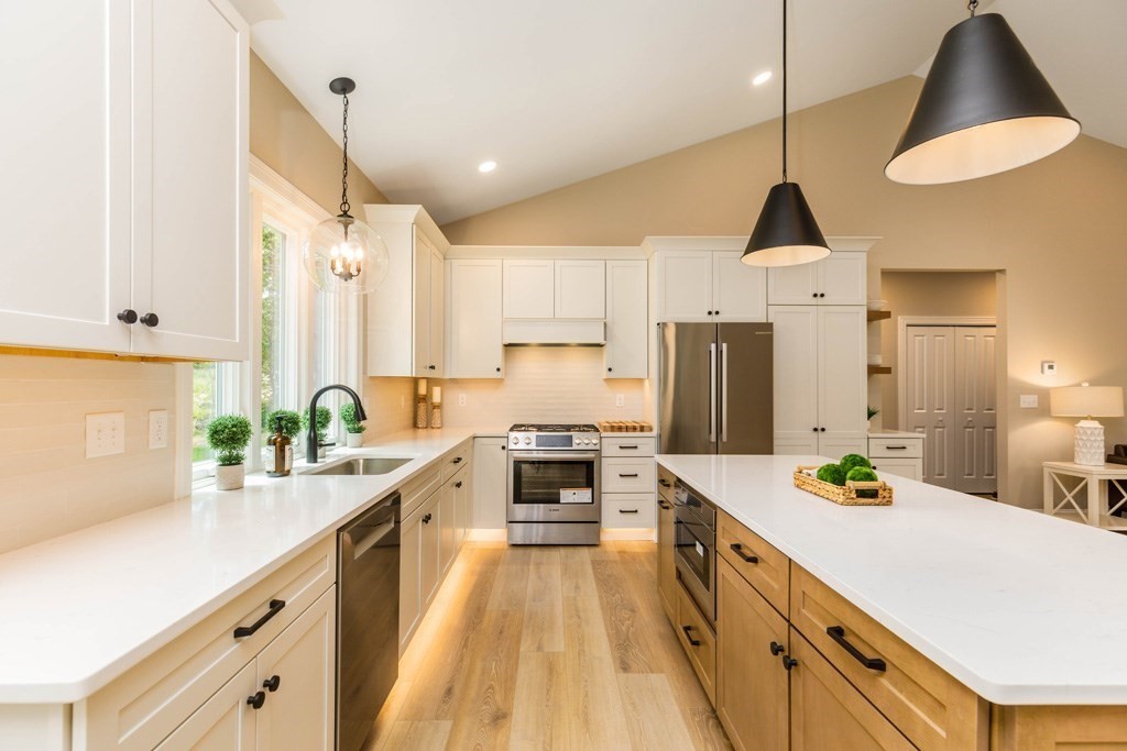 29 Sunset Road Westminster, MA 01473 - Photo 3 of 24