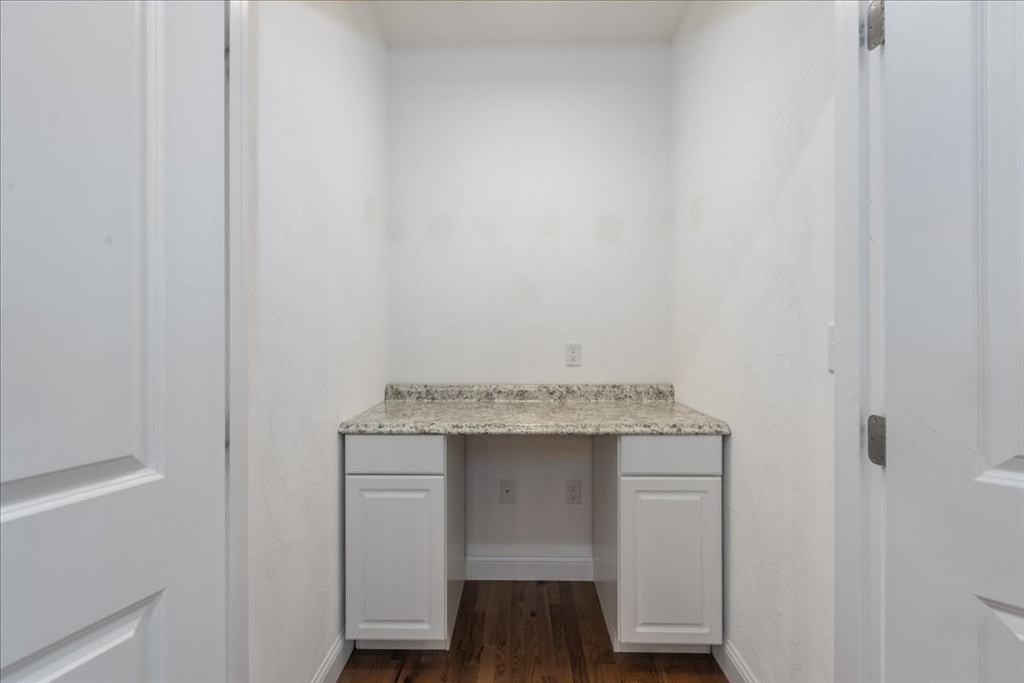 52 Compass Point, Unit 52 North Andover, MA 01845 - Photo 18 of 41 Gallery Image 18
