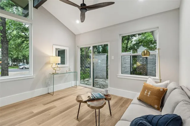 $1,200,000 | 405 Woodbriar Court, Colleyville, TX 76034