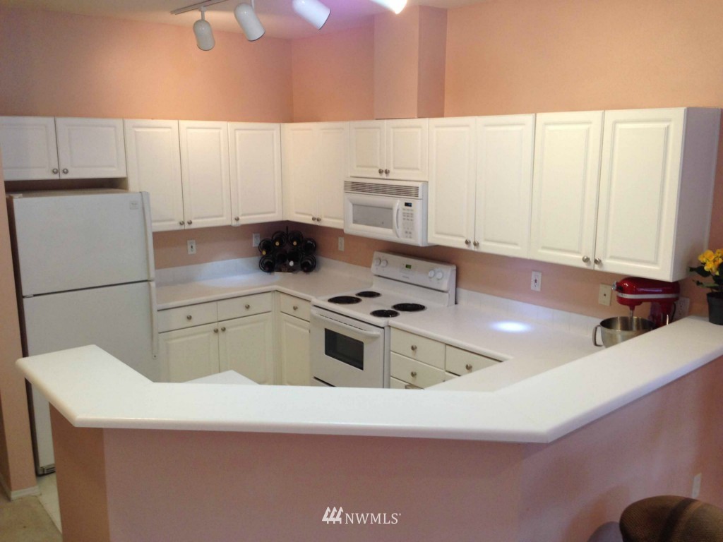 17426 Bothell Way Northeast, Unit A307 Bothell, WA 98011 - Photo 4 of 15