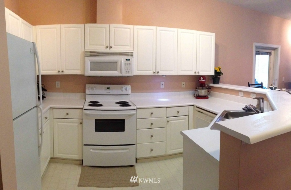 17426 Bothell Way Northeast, Unit A307 Bothell, WA 98011 - Photo 5 of 15