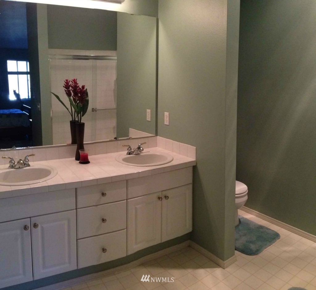 17426 Bothell Way Northeast, Unit A307 Bothell, WA 98011 - Photo 10 of 15