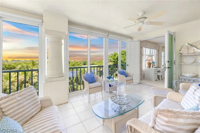$1,175,000 | 2675 Wulfert Road, Unit 5, Sanibel, FL 33957