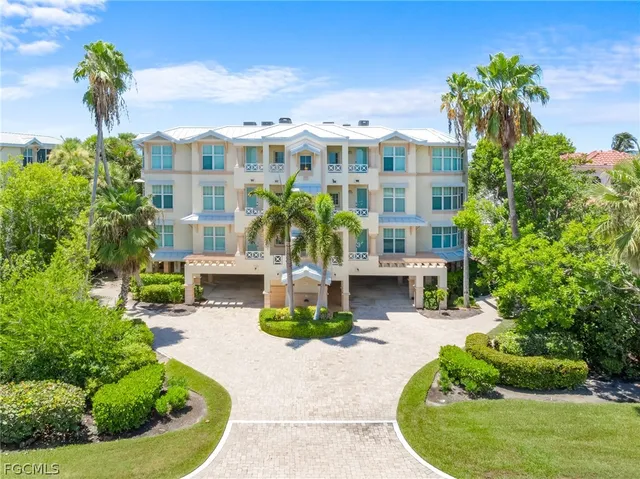 $1,175,000 | 2675 Wulfert Road, Unit 5, Sanibel, FL 33957