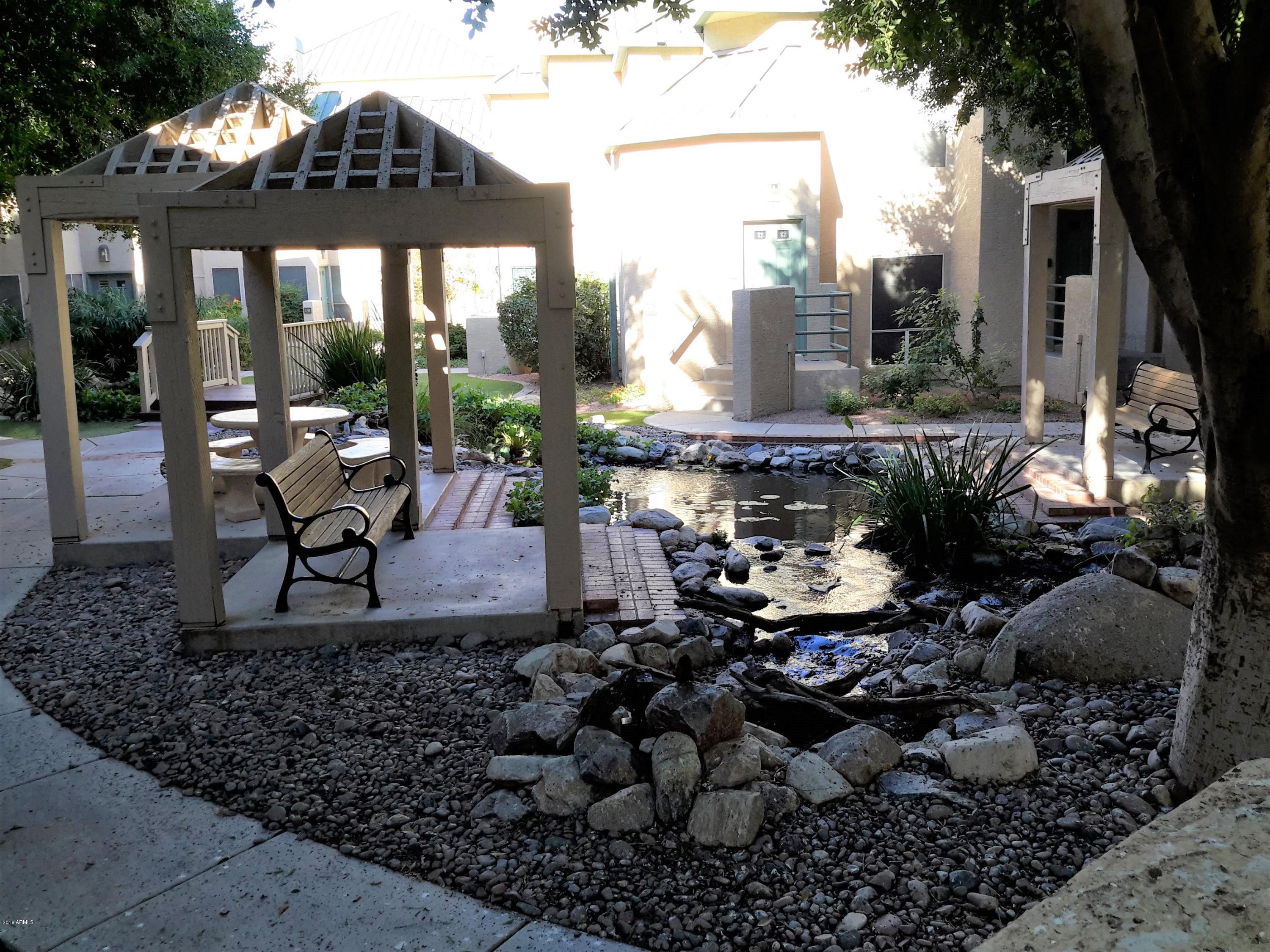 101 North 7th Street, Unit 224 Phoenix, AZ 85034 - Photo 33 of 34 Area in front of condo