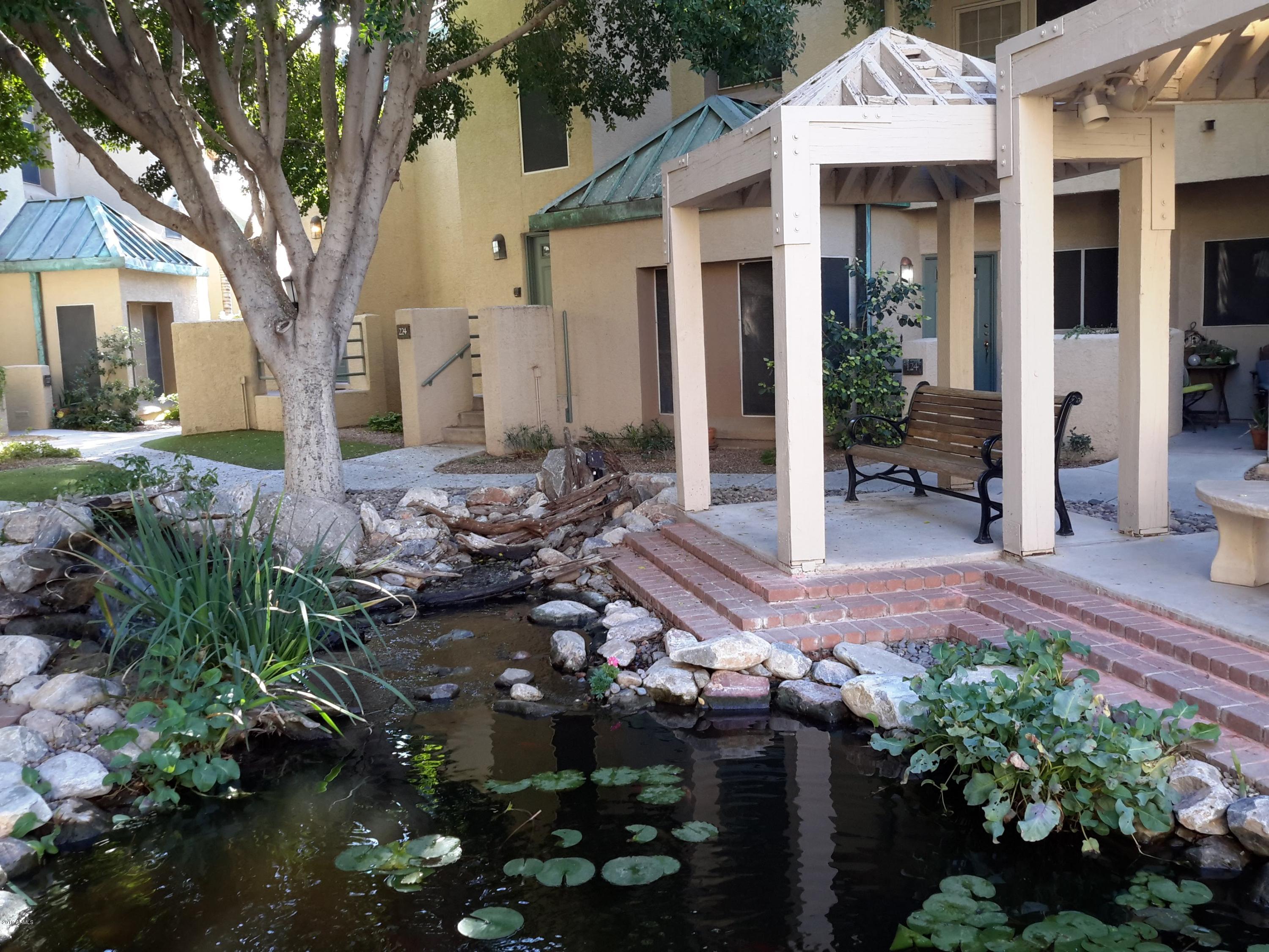 101 North 7th Street, Unit 224 Phoenix, AZ 85034 - Photo 34 of 34 Area in front of condo