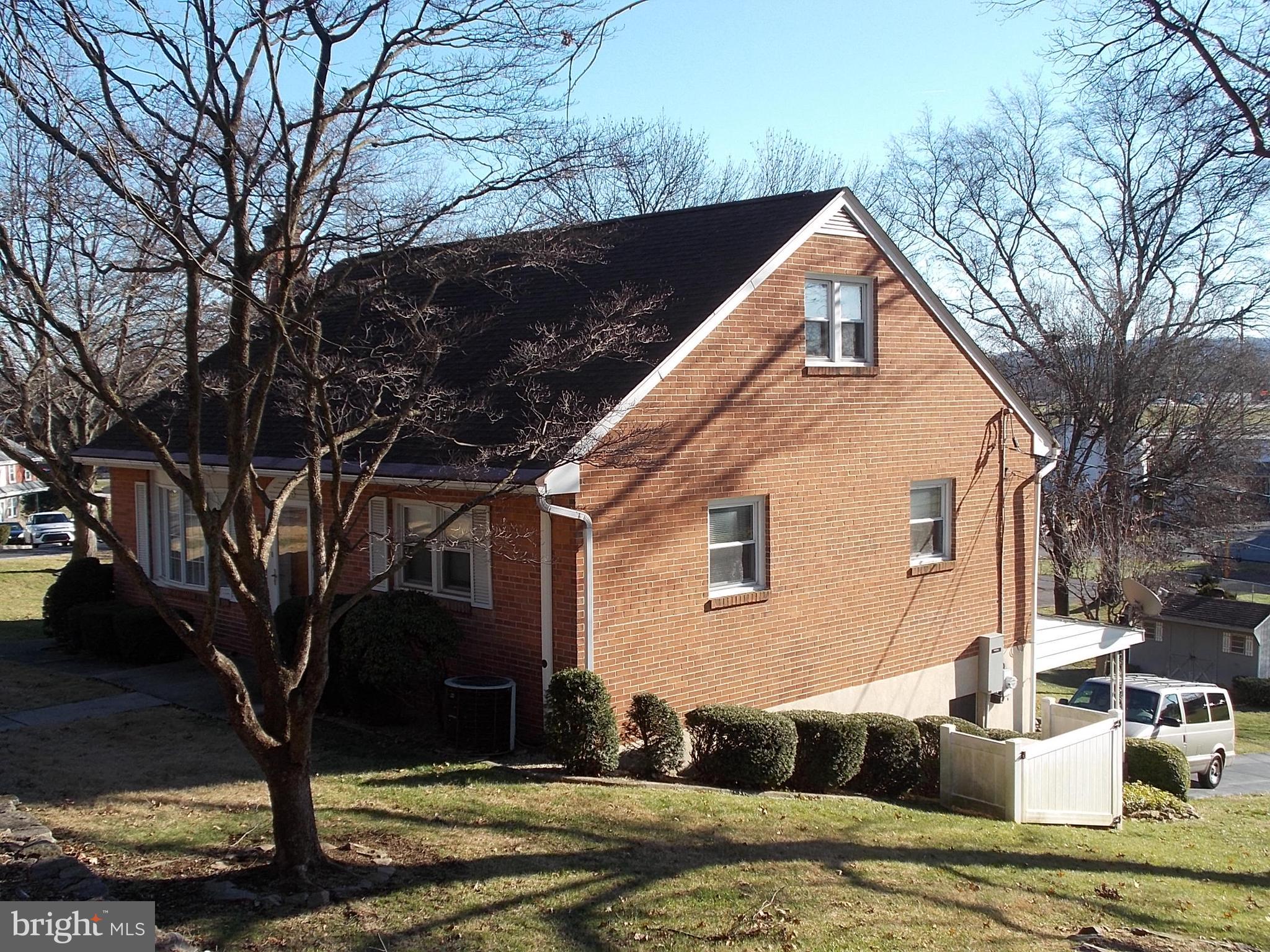 28 Park Road Reading, PA 19609 - Photo 3 of 37 Gallery Image 3