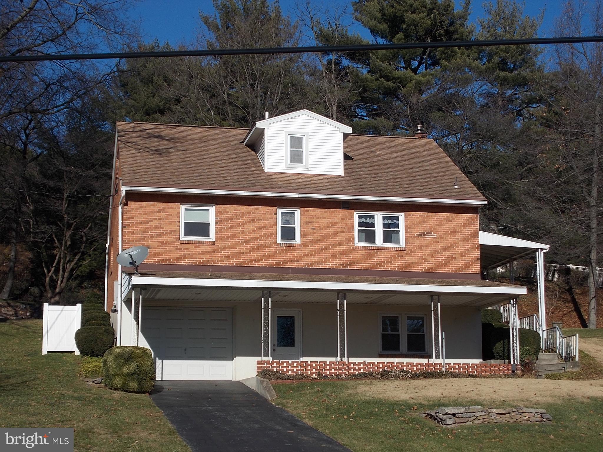 28 Park Road Reading, PA 19609 - Photo 4 of 37 Gallery Image 4