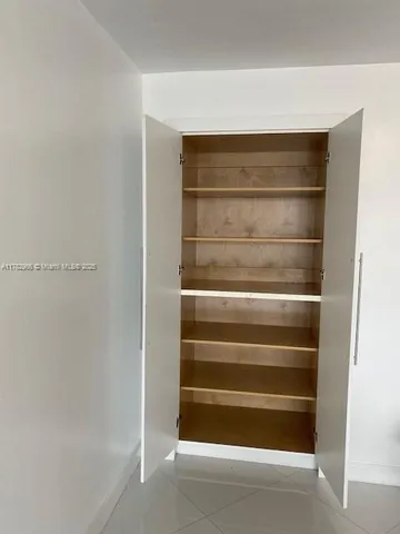 $3,250 | 1717 North Bayshore Drive, Unit A3542, Miami, FL 33132