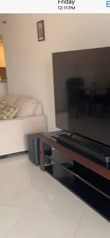 $3,250 | 1717 North Bayshore Drive, Unit A3542, Miami, FL 33132