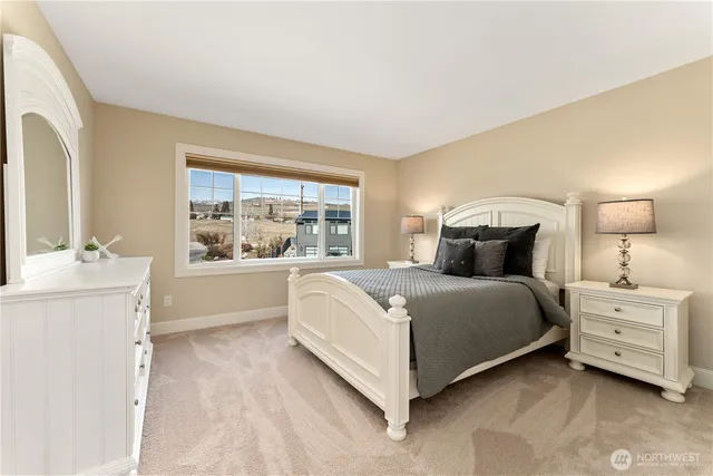 $1,560,000 | 60 Wall Street, Manson, WA 98831