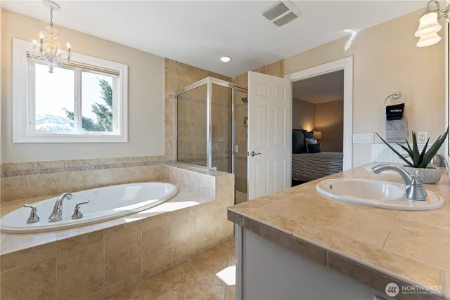 $1,560,000 | 60 Wall Street, Manson, WA 98831