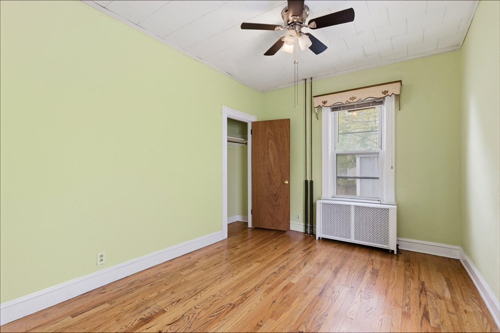 27 Cook Street Fall River, MA 02724 - Photo 6 of 39