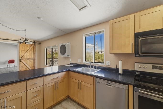 820 East Ft Carson Road Pahrump, NV 89060 - Photo 13 of 32