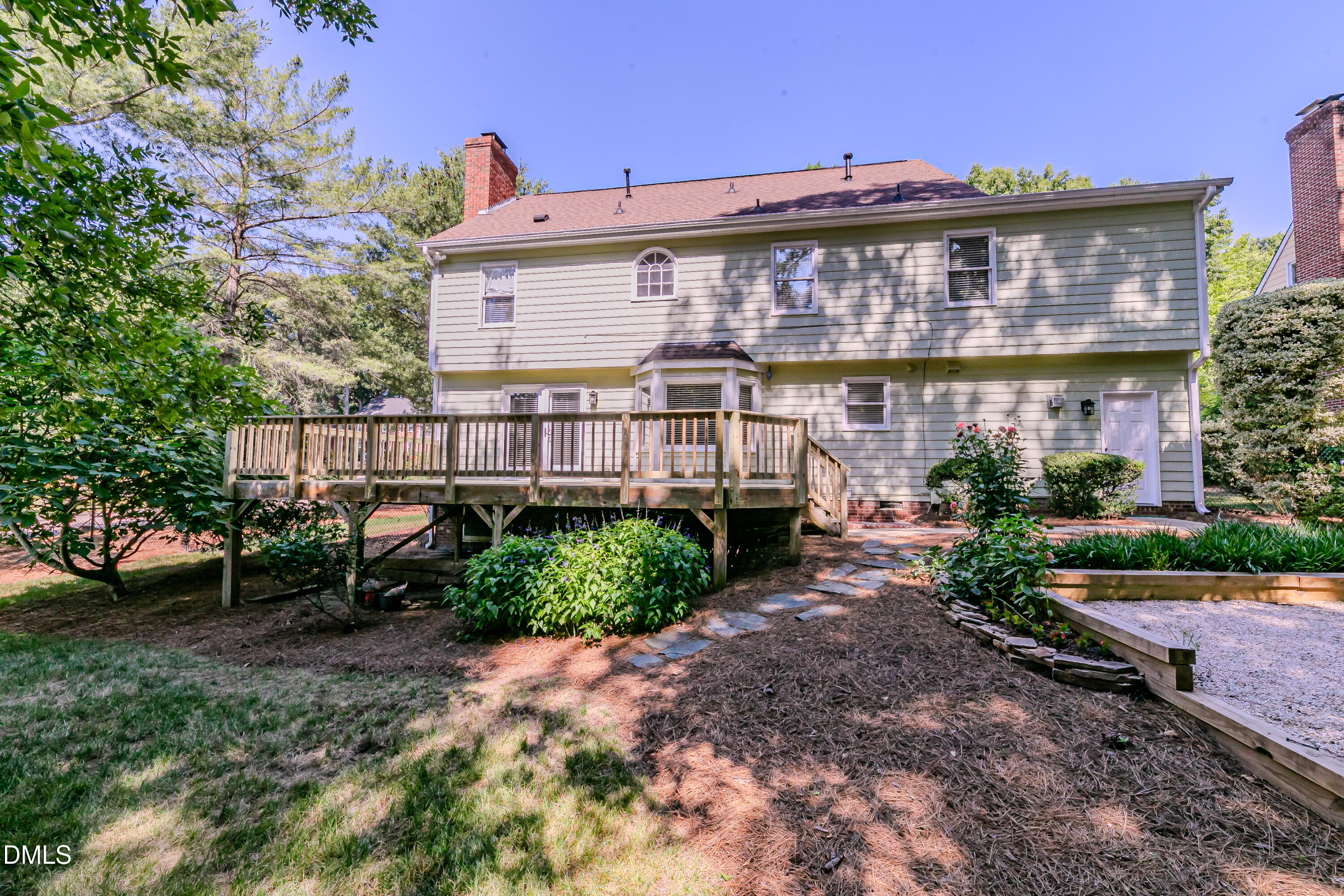 8200 Mourning Dove Road Raleigh, NC 27615 - Photo 29 of 38 2E6A6846