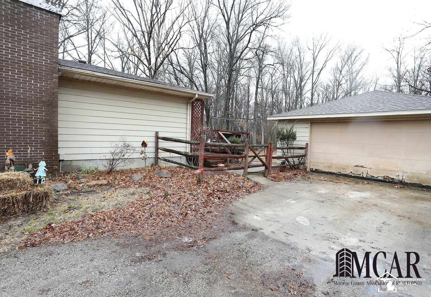 4257 Secor Road Ida, MI 48140 - Photo 14 of 16 21428740-13.JPG