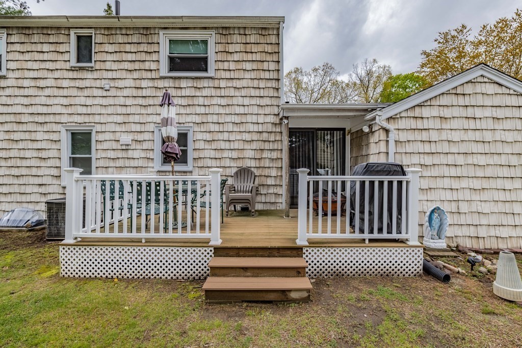 466 Porter Road East Longmeadow, MA 01028 - Photo 29 of 31 Gallery Image 29