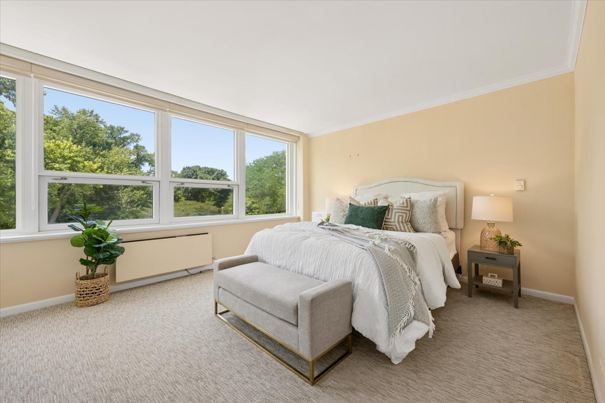 1630 Sheridan Road, Unit 4H Wilmette, IL 60091 - Photo 16 of 35