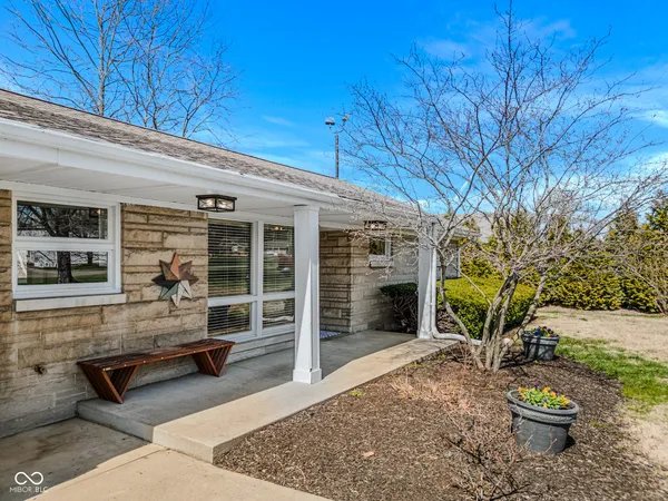 $354,900 | 3050 Washington Street, Columbus, IN 47201