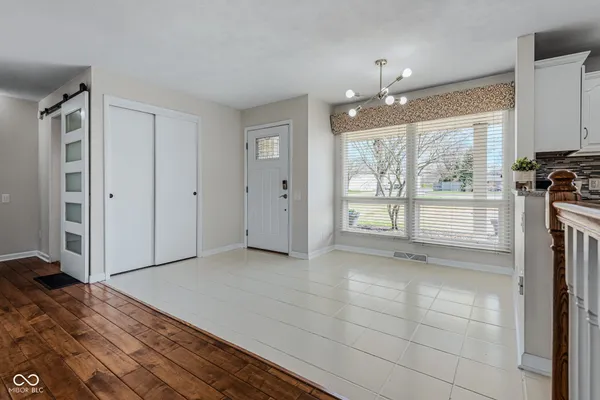 $354,900 | 3050 Washington Street, Columbus, IN 47201