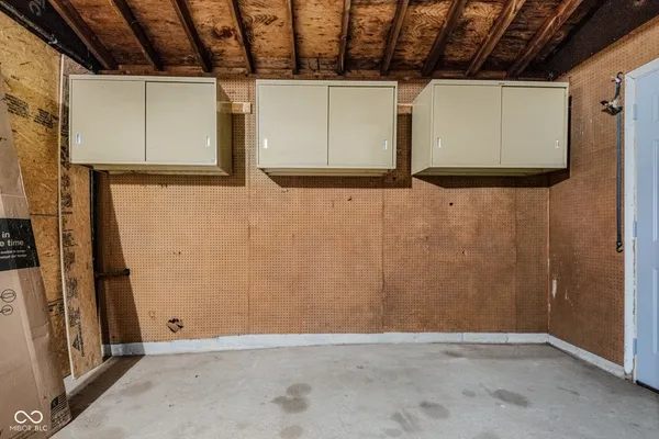 $354,900 | 3050 Washington Street, Columbus, IN 47201