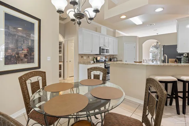 $619,900 | 9850 North Loop Road, Pensacola, FL 32507