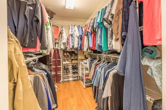 $619,900 | 9850 North Loop Road, Pensacola, FL 32507