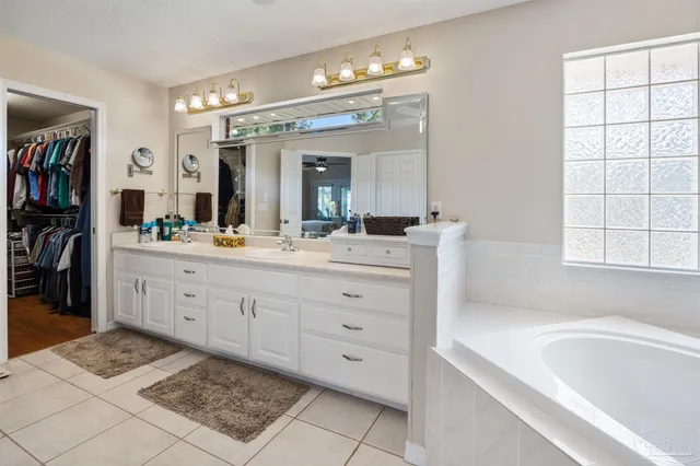 $619,900 | 9850 North Loop Road, Pensacola, FL 32507