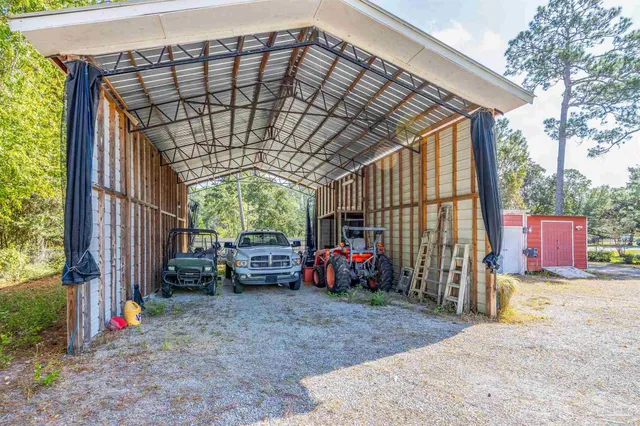 $619,900 | 9850 North Loop Road, Pensacola, FL 32507