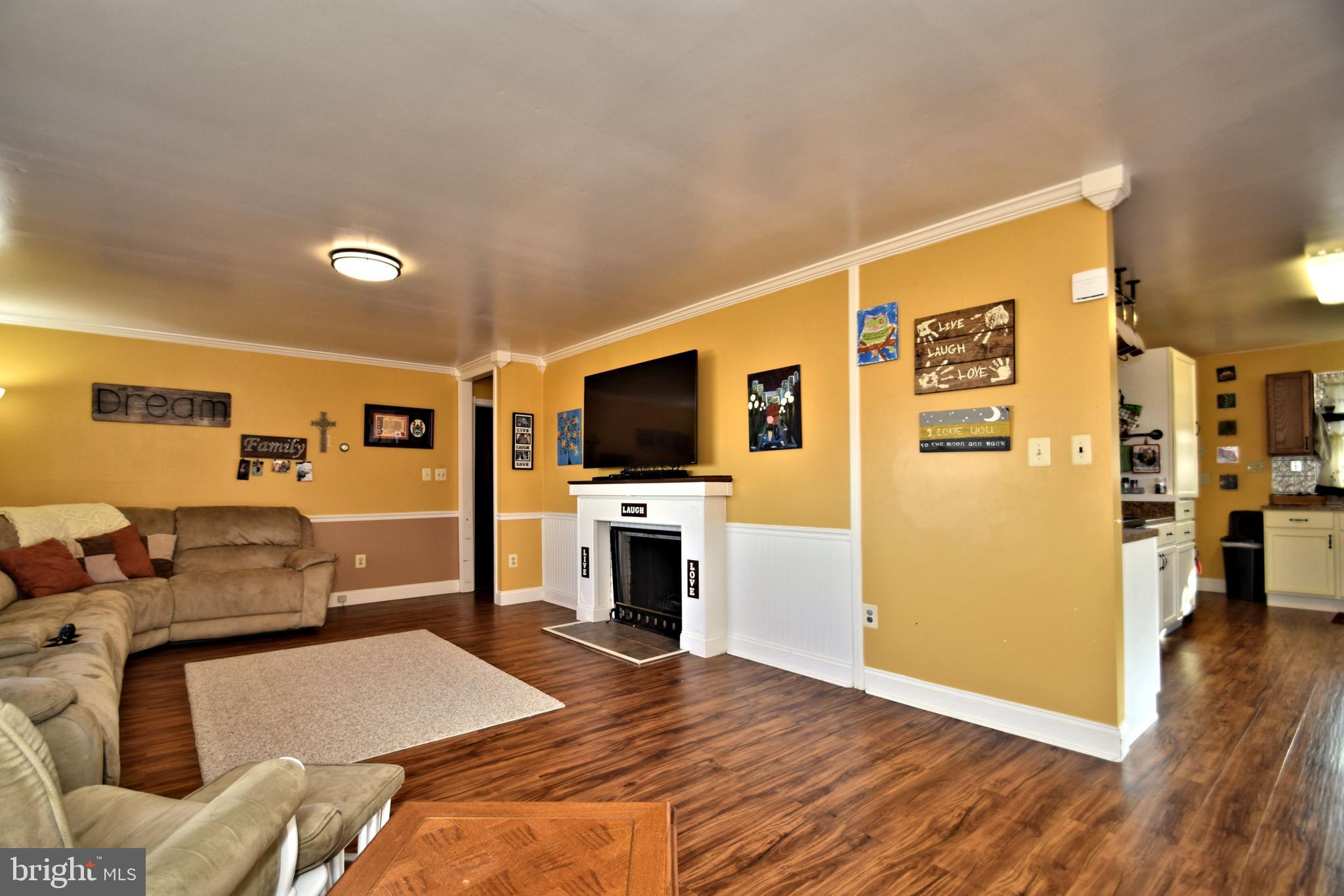 1009 Mitman Road Easton, PA 18040 - Photo 9 of 64 Gallery Image 9