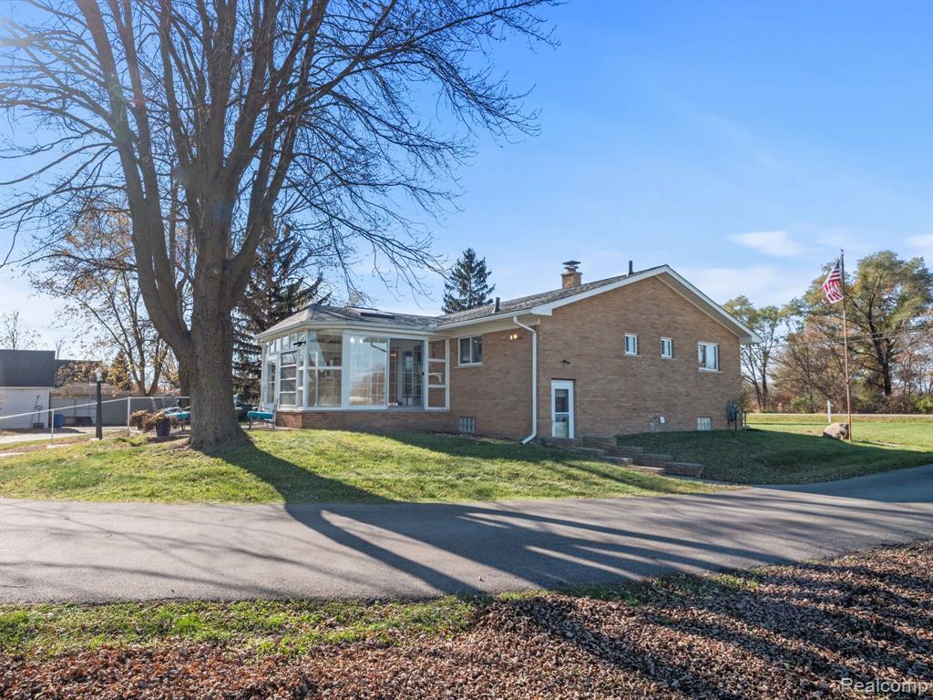 55700 Hayes Road Macomb, MI 48042 - Photo 20 of 47