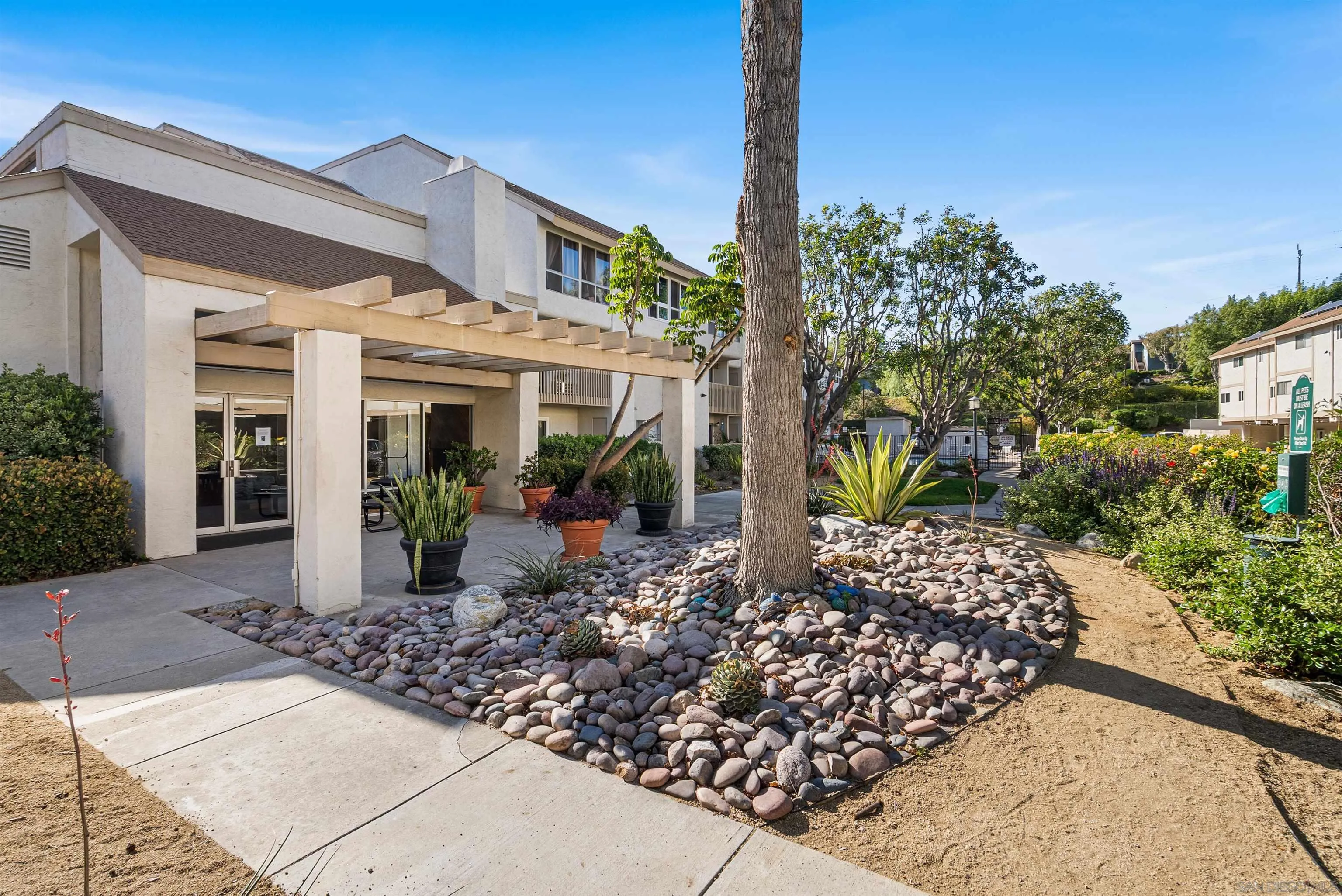 6255 Rancho Mission Road, Unit 108 San Diego, CA 92108 - Photo 2 of 10 Gallery Image 2