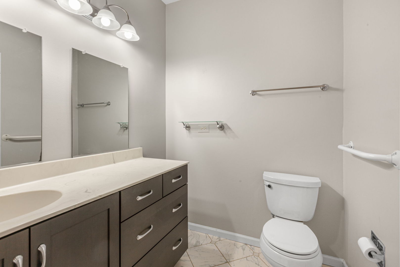 316 Haber Road Cary, IL 60013 - Photo 10 of 22