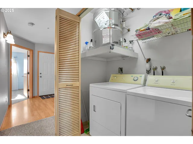 $200,000 | 223 North Hayden Bay Drive, Portland, OR 97217