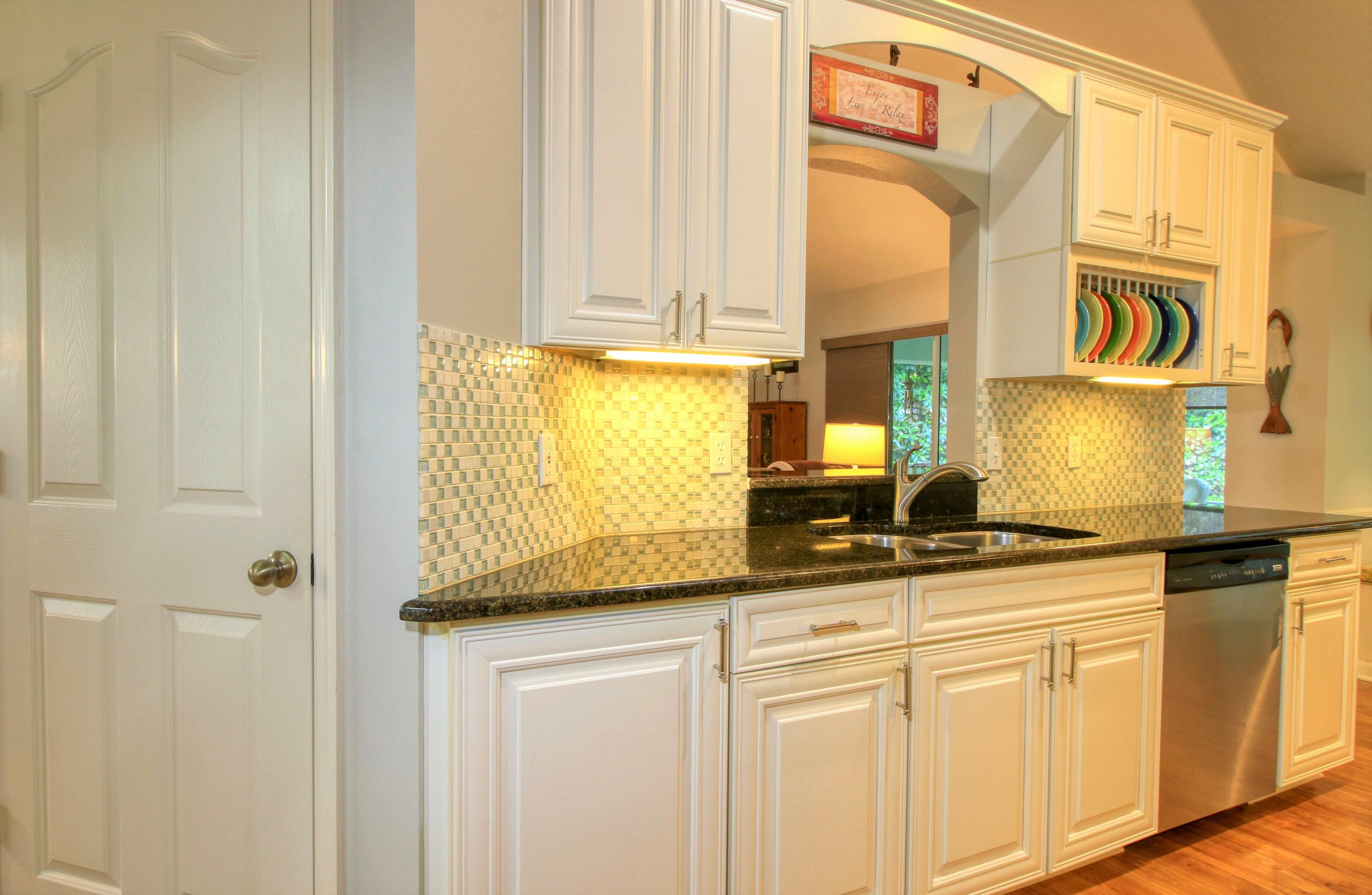 2437 Southeast Wishbone Road Port St. Lucie, FL 34952 - Photo 7 of 21 Kitchen