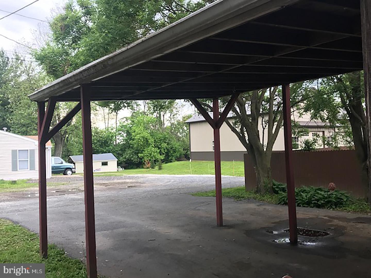1607 Ridge Avenue Reading, PA 19607 - Photo 10 of 10 Gallery Image 10