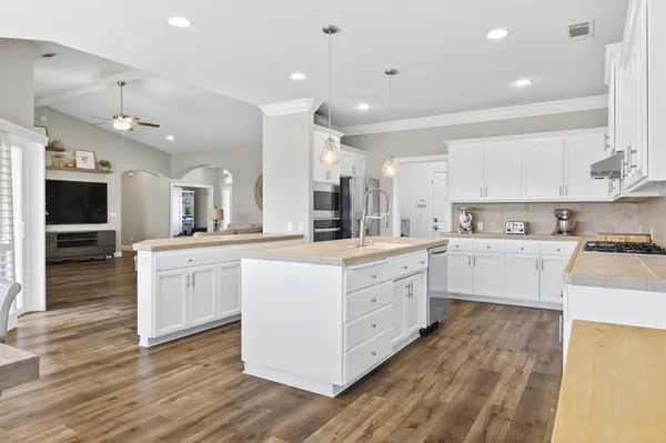 $625,000 | 4039 Winter Green Court, Redding, CA 96001