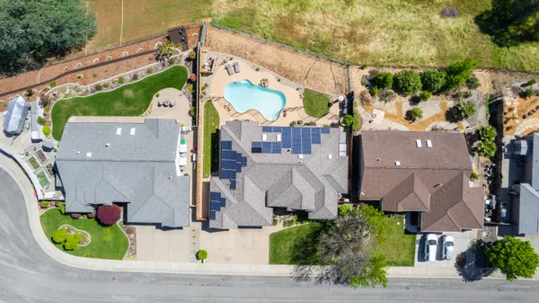 $625,000 | 4039 Winter Green Court, Redding, CA 96001