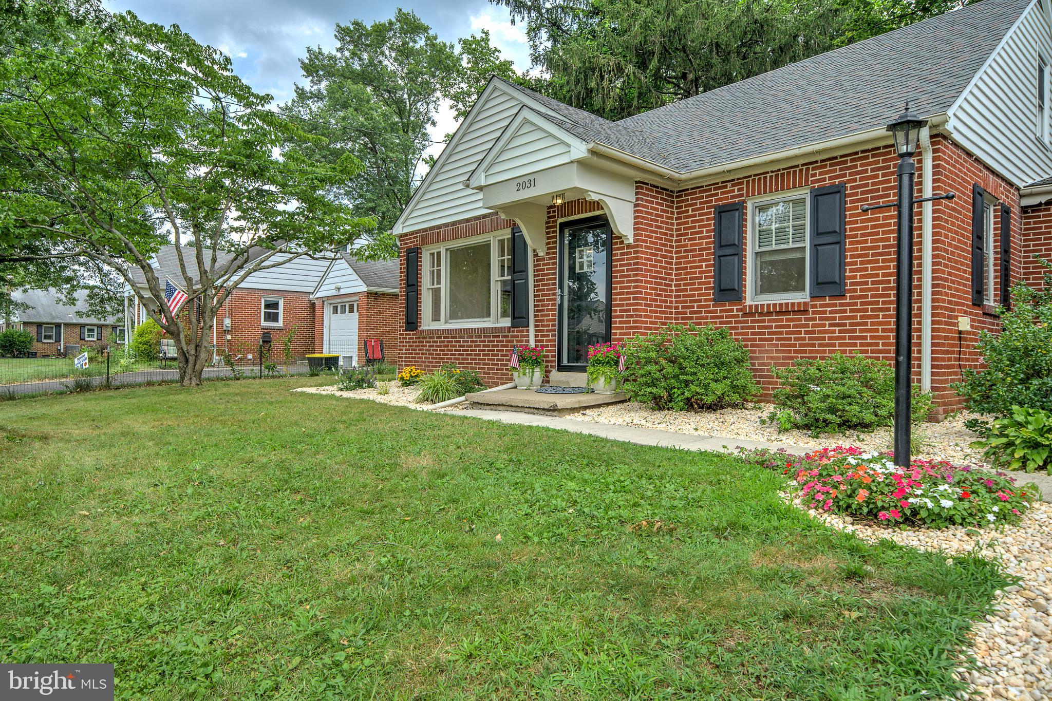 2031 Oak Road Hatfield, PA 19440 - Photo 57 of 59 a front view of house with yard and green space