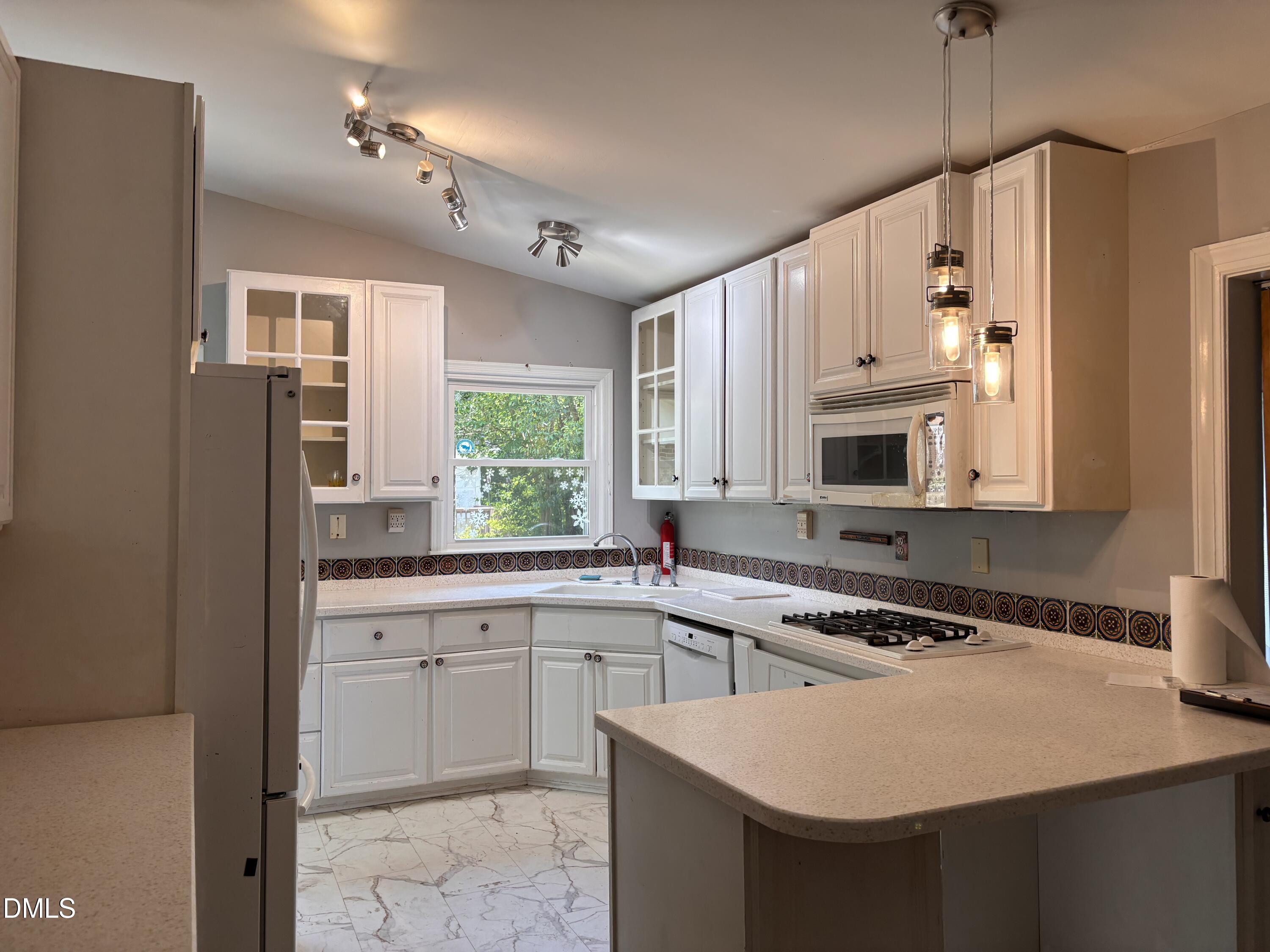 5708 Dedmon Court Durham, NC 27713 - Photo 5 of 5 Kitchen