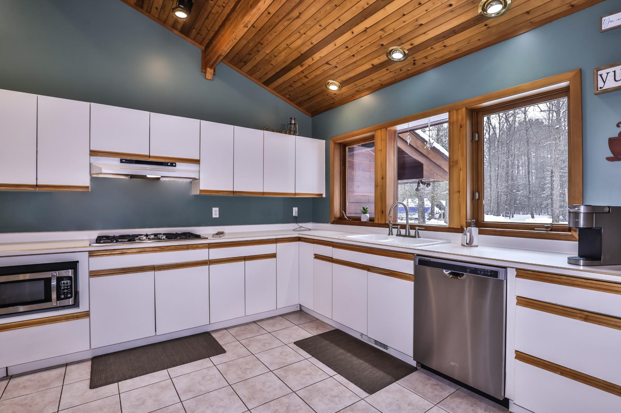 2033 Musky Road Eagle River, WI 54521 - Photo 24 of 68 Gallery Image 24