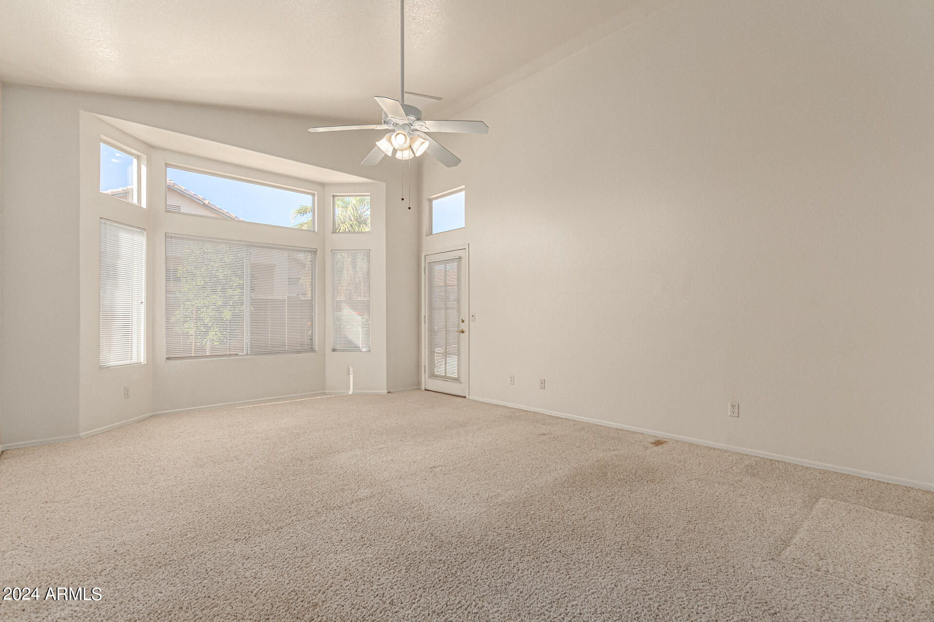 326 West El Freda Road Tempe, AZ 85284 - Photo 22 of 44 Master Bedroom