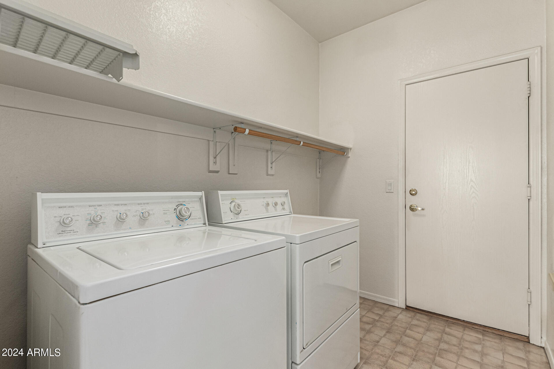 326 West El Freda Road Tempe, AZ 85284 - Photo 38 of 44 Laundry Room