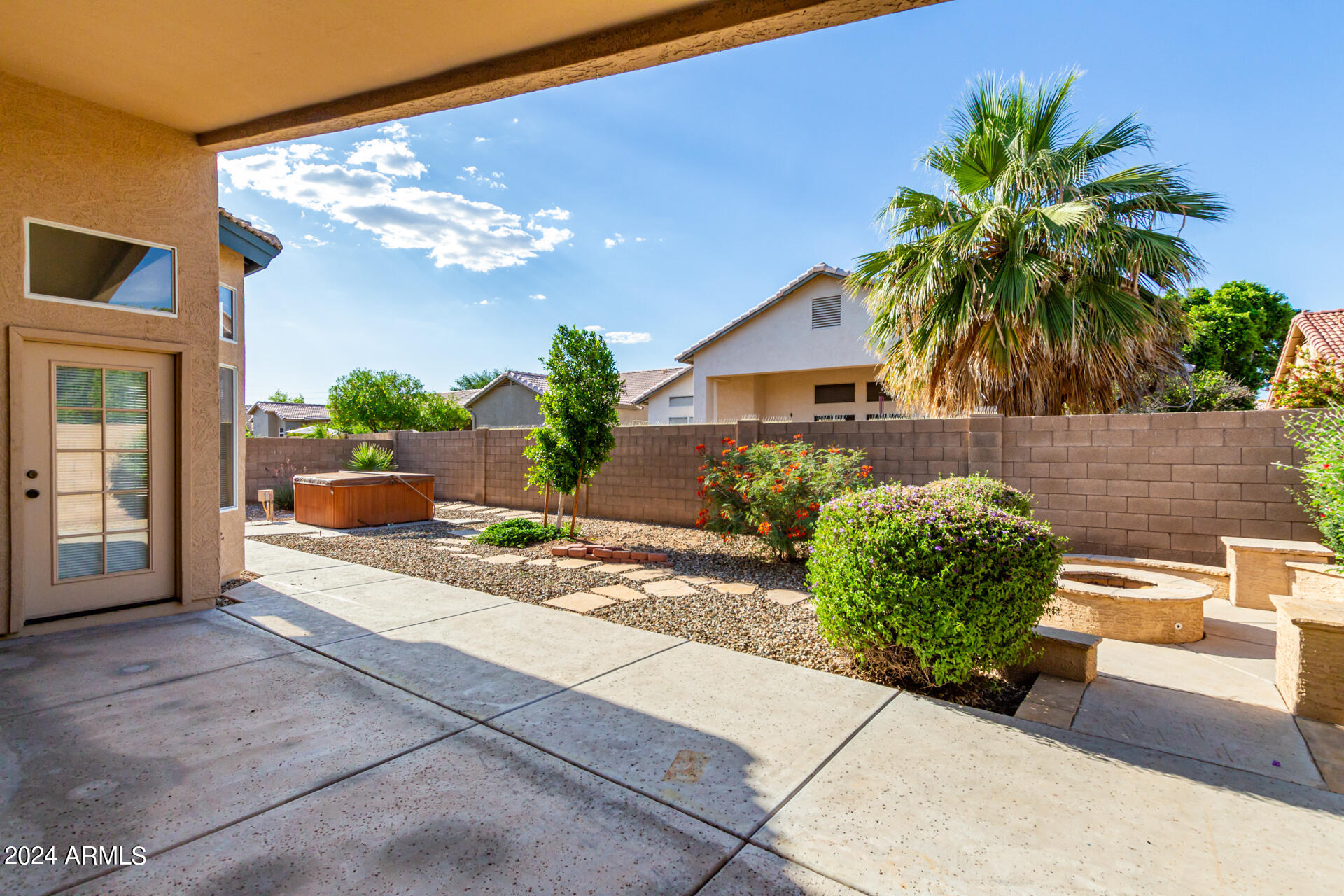 326 West El Freda Road Tempe, AZ 85284 - Photo 40 of 44 Patio