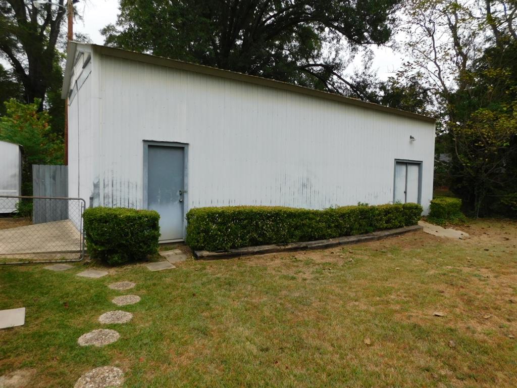307 8th Street Southeast Springhill, LA 71075 - Photo 9 of 33 Gallery Image 9