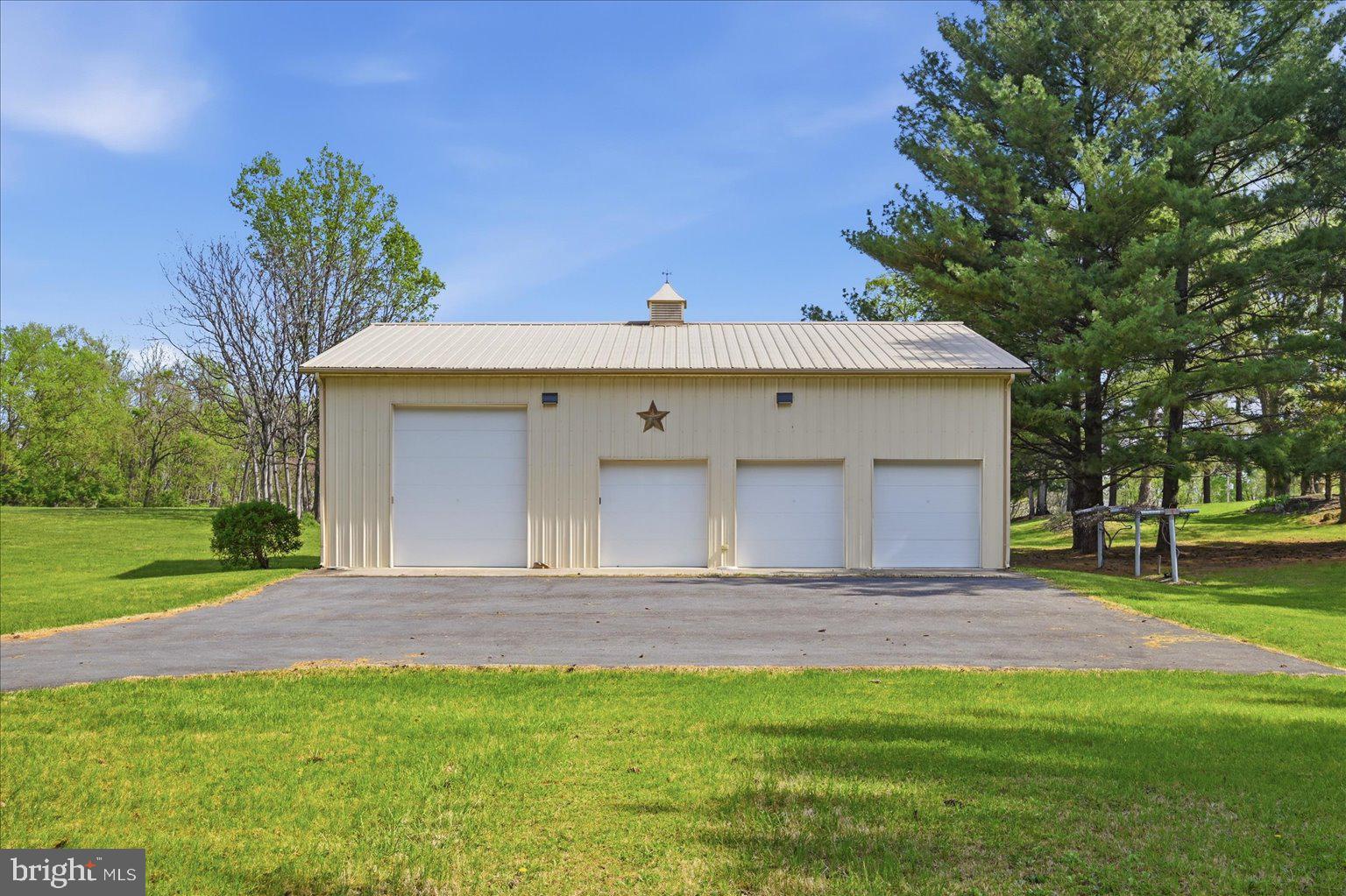 2755 Allen Road Berryville, VA 22611 - Photo 3 of 97