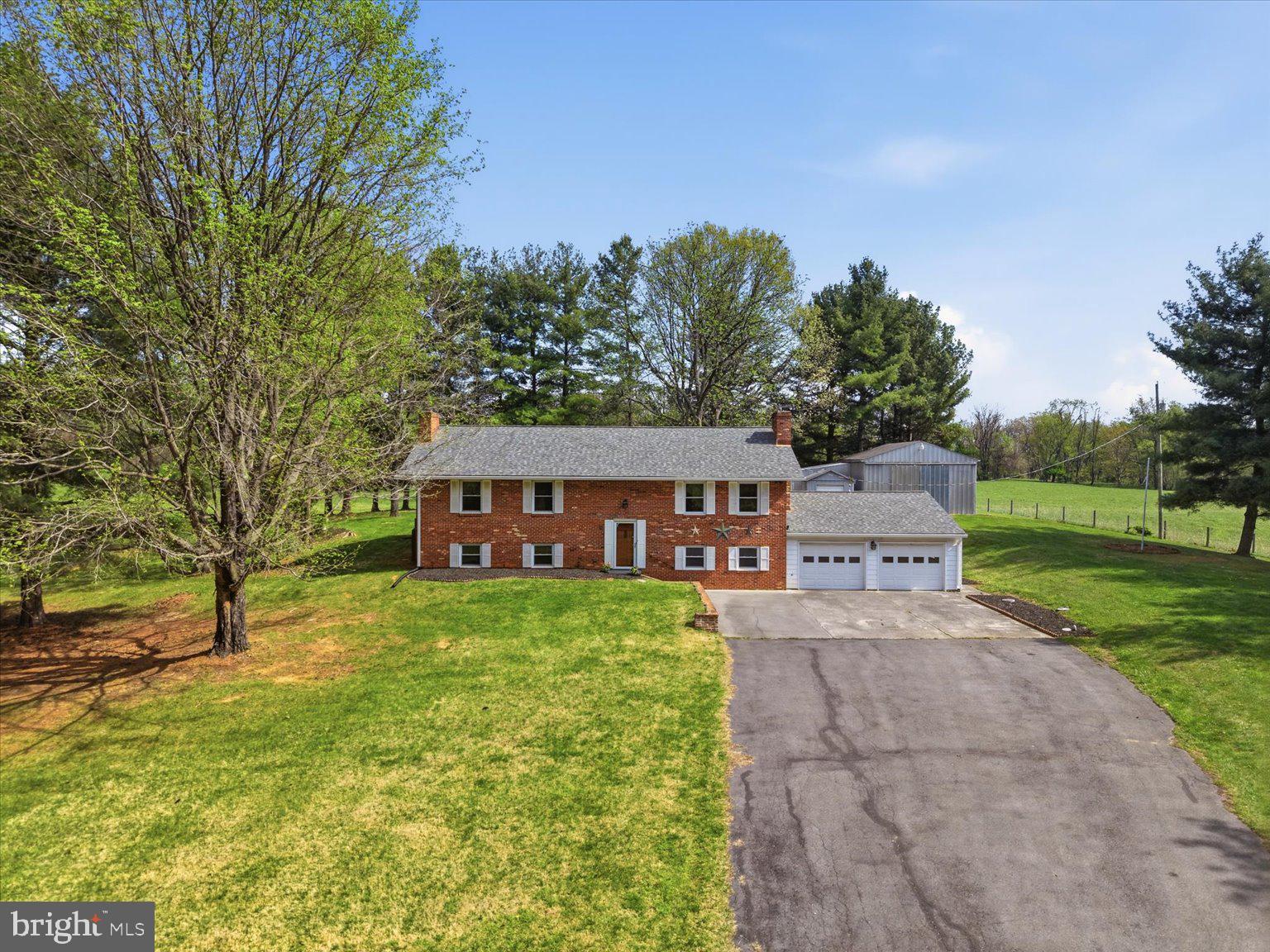 2755 Allen Road Berryville, VA 22611 - Photo 4 of 97