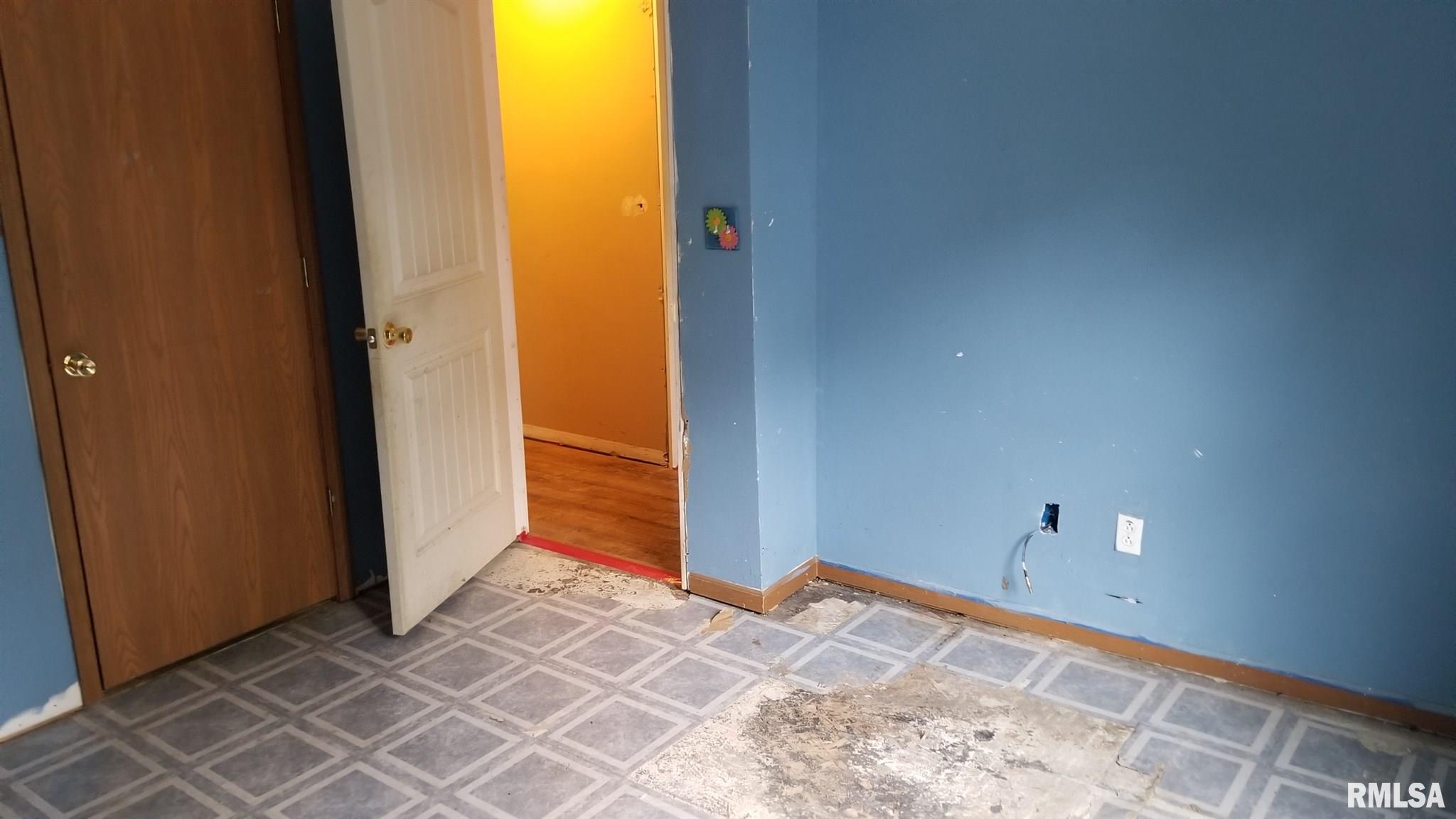 1827 South 5th Street Springfield, IL 62703 - Photo 6 of 19